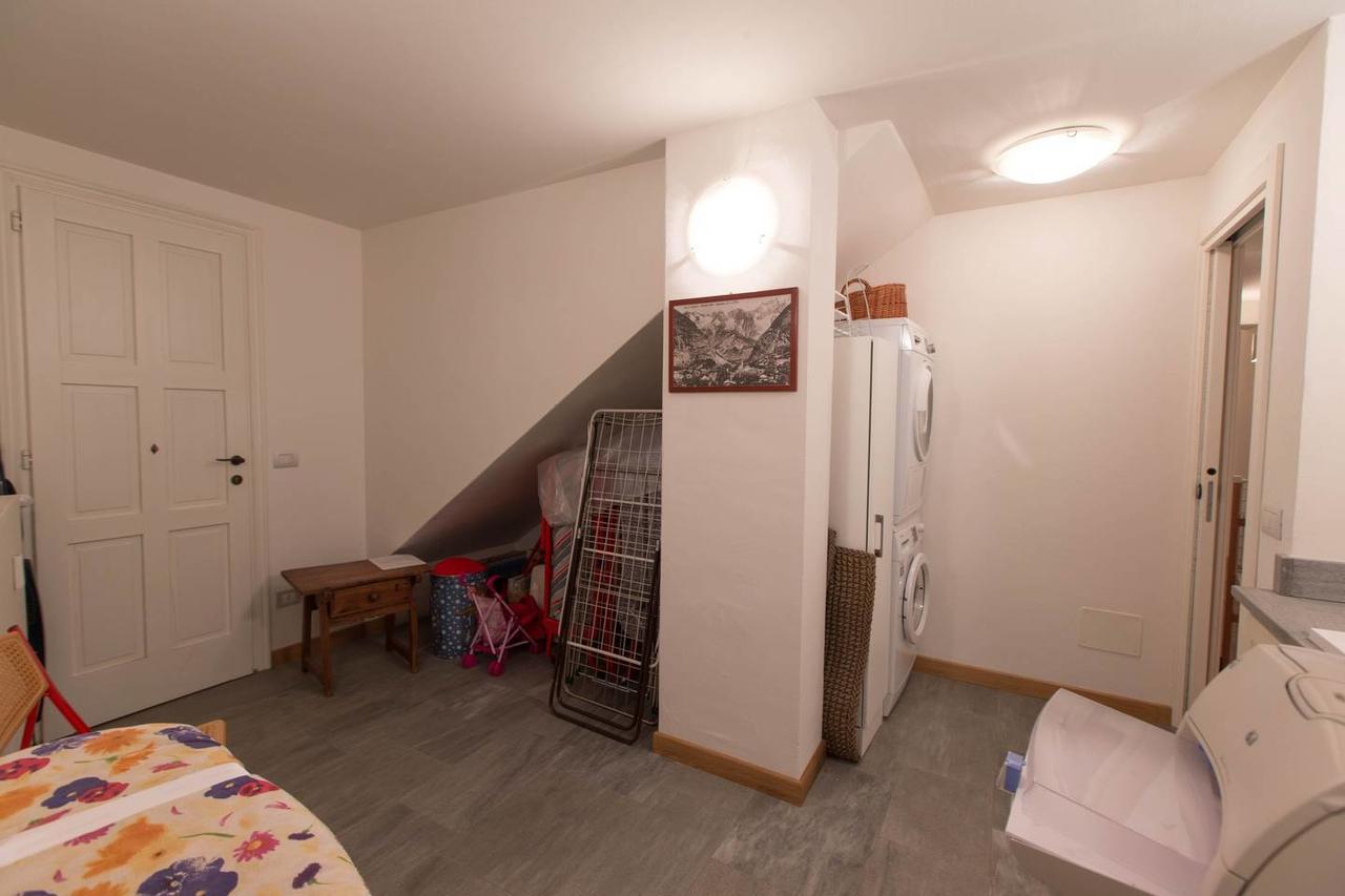 Joivy Superb Apartments For 6 With Mountain View And Garden In Courmayeur Buitenkant foto